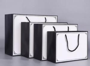 Wholesale Customized Size Luxury Carrier Bags , Eco Friendly Gift Bags Offset Printing from china suppliers