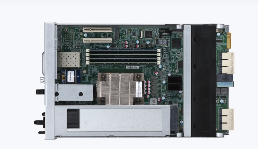 Original New ES2486dc-2142IT-128G Enterprise-class network storage In Stock