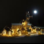 Christmas Decoration Indoor 10 LED Christmas String Lights Wooden House Battery