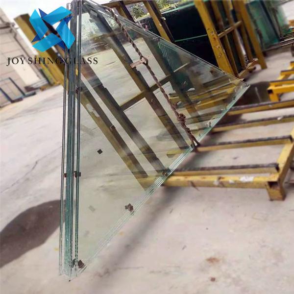 Thin Vacuum Insulated Glass Tempered Glass 8.3mm Shape Customized