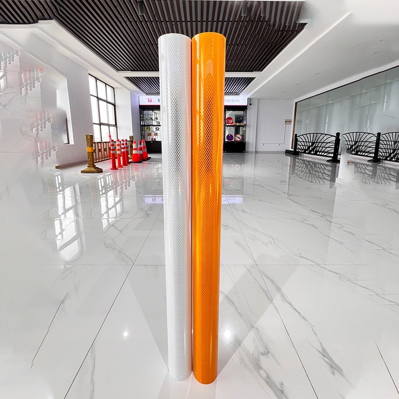 PMMA Material Diamond Grade Prismatic Reflective Vinyl Sticker Sheeting Roll For Road Traffic Signs