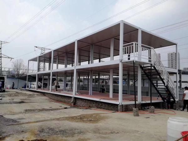 Prefab Expanding Container House High Flexibility 2.8 Ton Weight Factory Ready