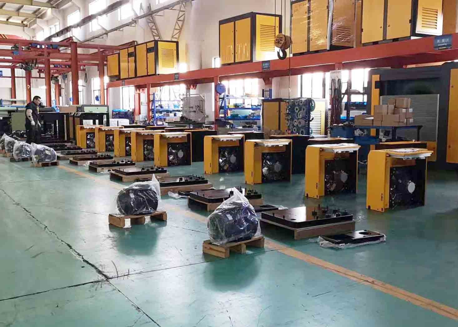 High Efficienc Package Screw Air Compressor 7.5hp Move Flexibly