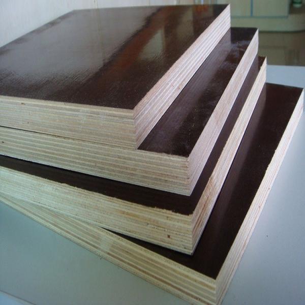 Construction Grade Black Film Faced Plywood , E1 Standard Hardwood Veneer