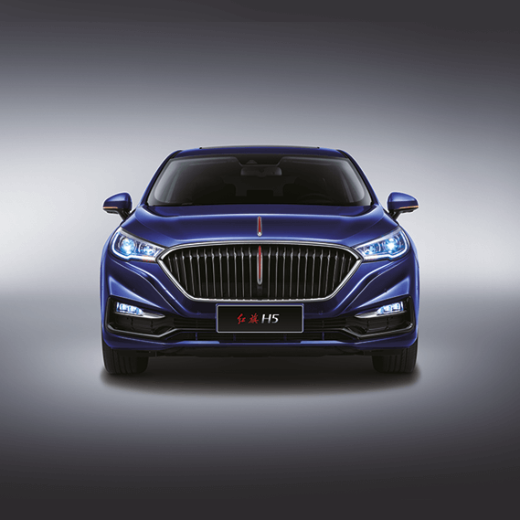4 Seat and 5 Doors Car with Sunroof High Speed Hongqi H5 Energy Technology