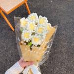 Handmade Crochet Tulip Bouquet Kit DIY Knitting Yarn Flowers Valentine’s Gift