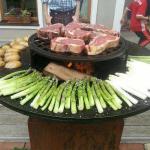 Outdoor Corten Steel BBQ Grill Brazier For 5-10 People Barbecue