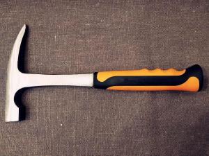 Wholesale A-Type Geological hammer (XL0166) grade A polishing surface hand tools from china suppliers
