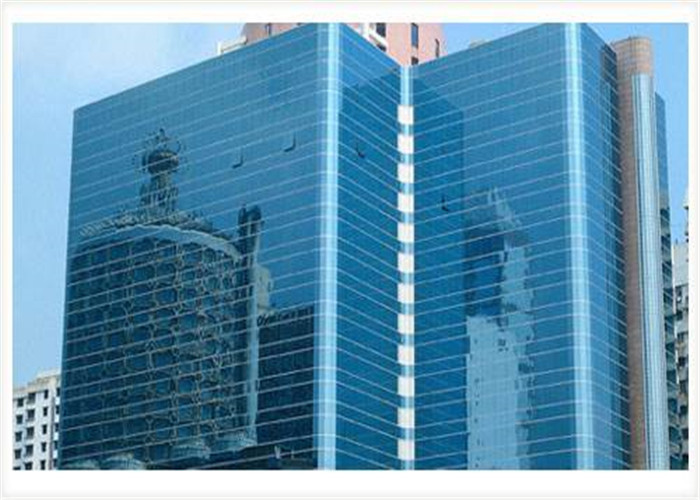 Solar Control Reflective Float Glass Curve / Flat Shape For Article Decorations