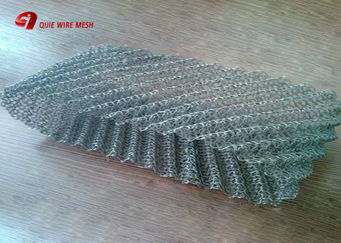 knited wire mesh