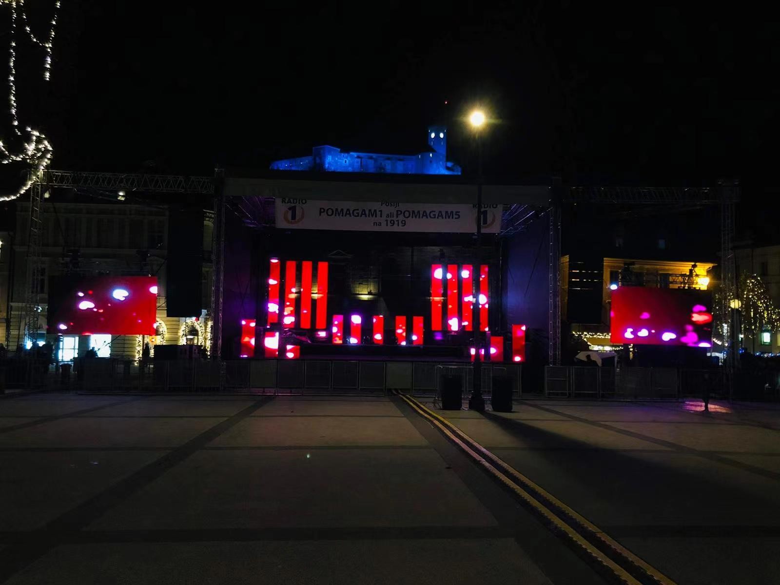 Waterproof Rental Led Display Giant Outdoor Capacitive P3.9 For Concert