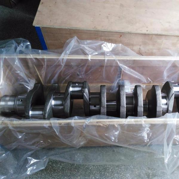 Diesel Engine Parts 6D102 Forged Steel Cast Iron Crankshaft 6735-01-1310 6222-31