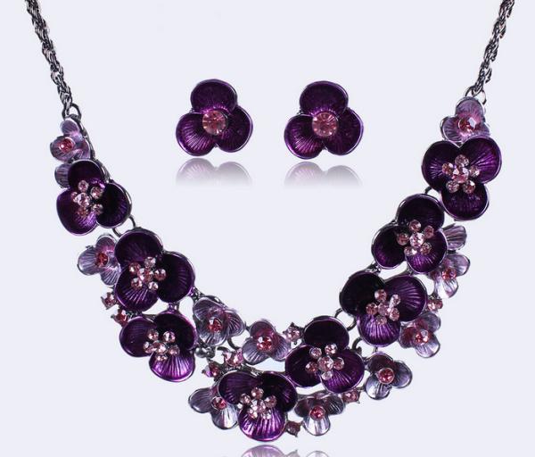 High-end European and American style drip rhinestone flower necklace jewelry