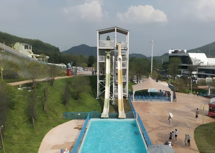 Smooth Flying Fish Aqua Park Water Slide Corrosion Resistant 8-15m
