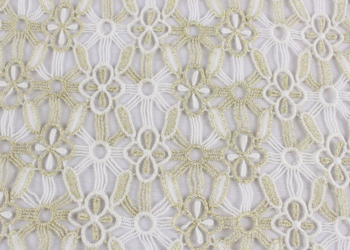 Polyester Lace Fabric With Floral Lace Designs Metallic Fabric For Fashion Garment