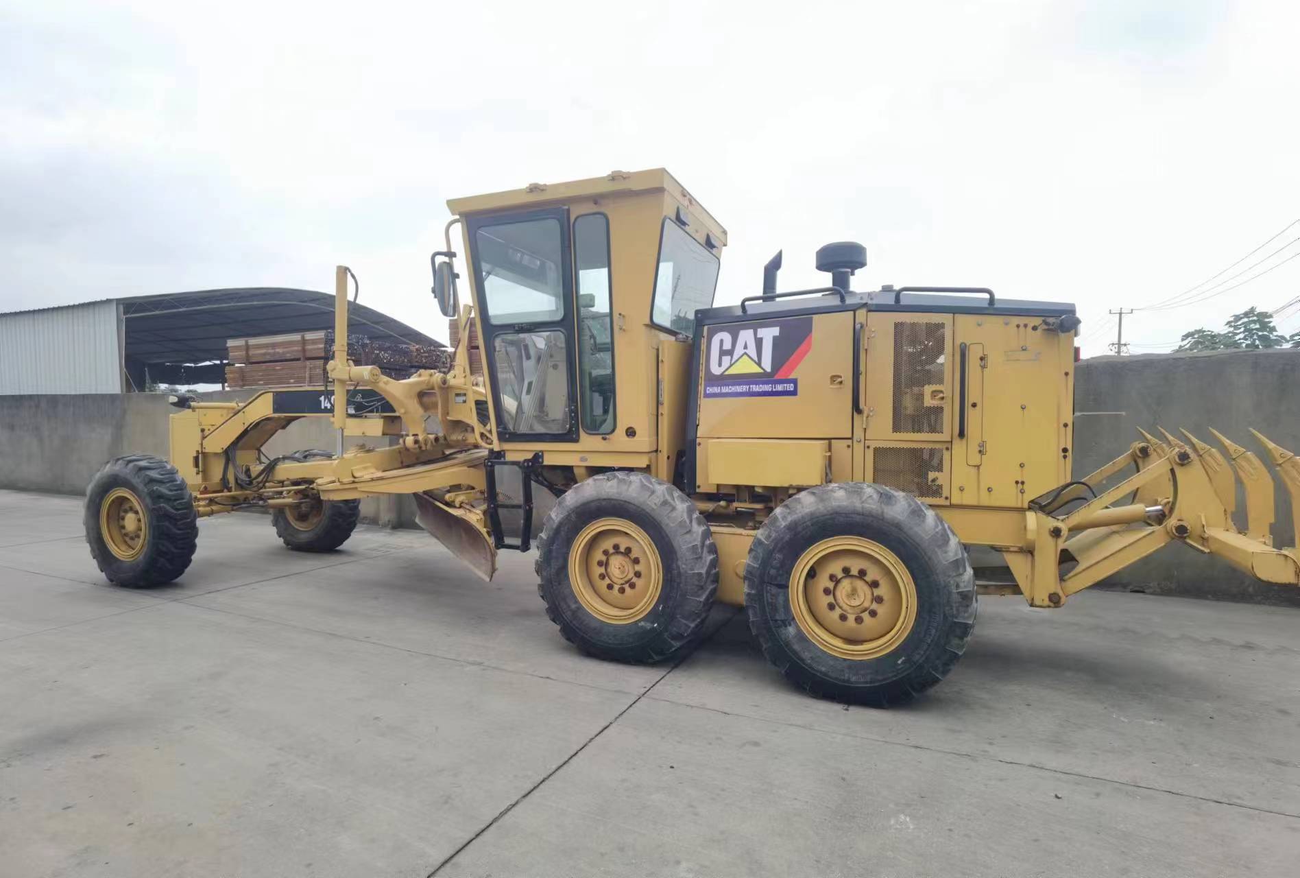 CAT 140K Motor Grader with Bosch Rexroth Hydraulic Cylinder and 6CTA8.3 Engine Model