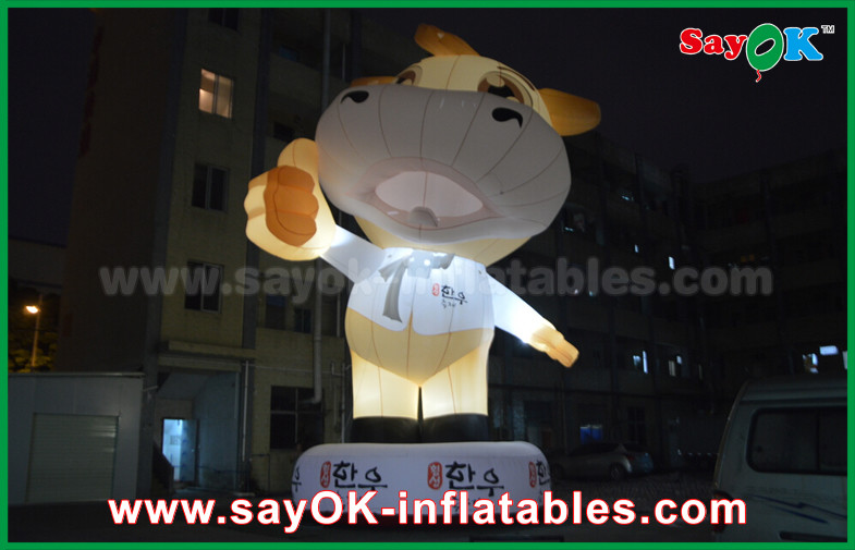 Advertising 10m Giant Oxford Cow Inflatable Cartoon White Color With Led Light