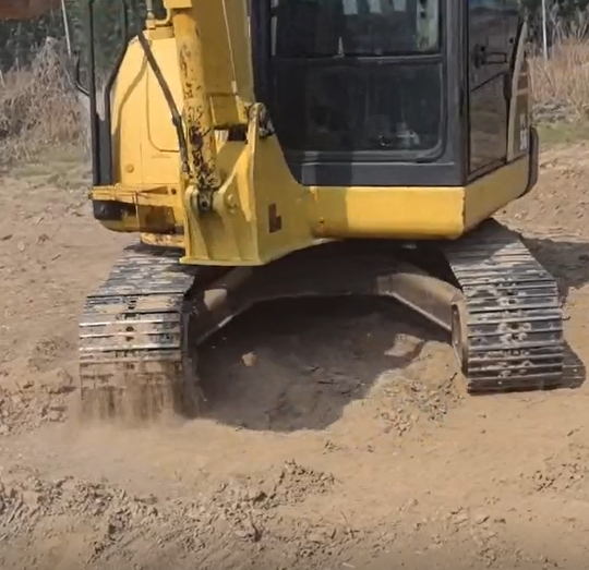 Used Komatsu PC56 Mini Digger | Compact Crawler Excavator | Reliable Construction Machinery