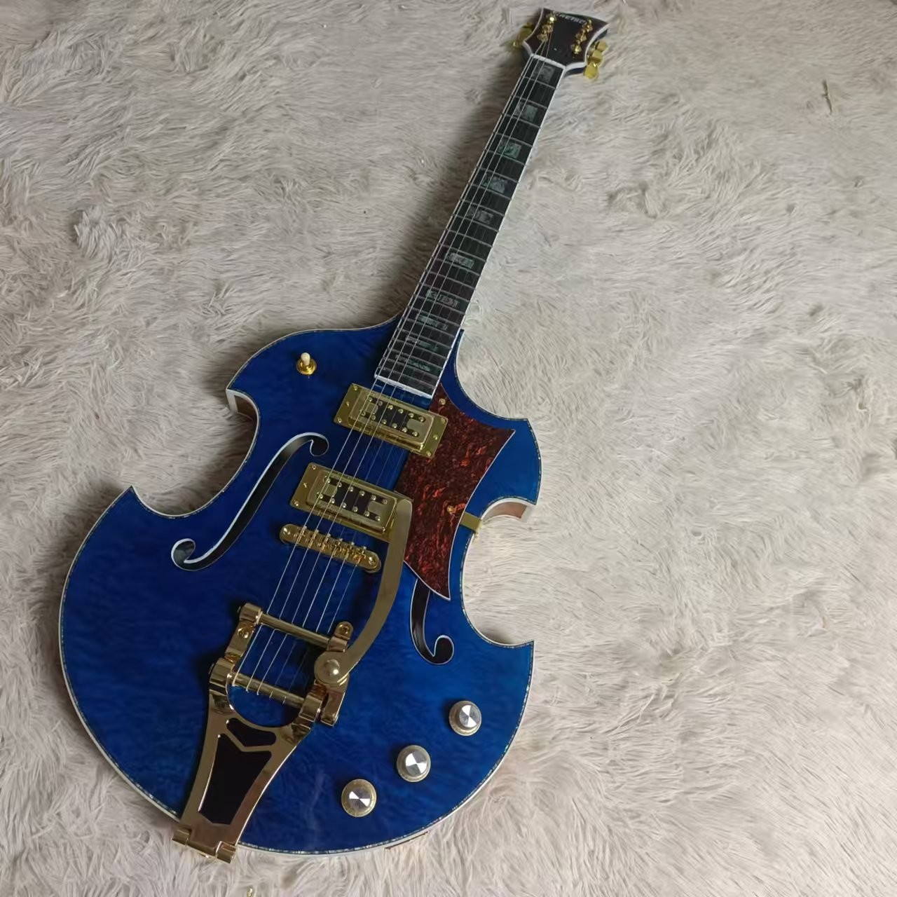 Custom f hole hollow body irregular body Gretsch electric guitar with bigs bys trem in blue color, accept guitar and bass OEM