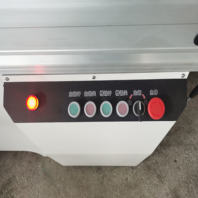 Horizontal Sliding Table Saw Workbench With Scoring Blade 45 - 90 Degree