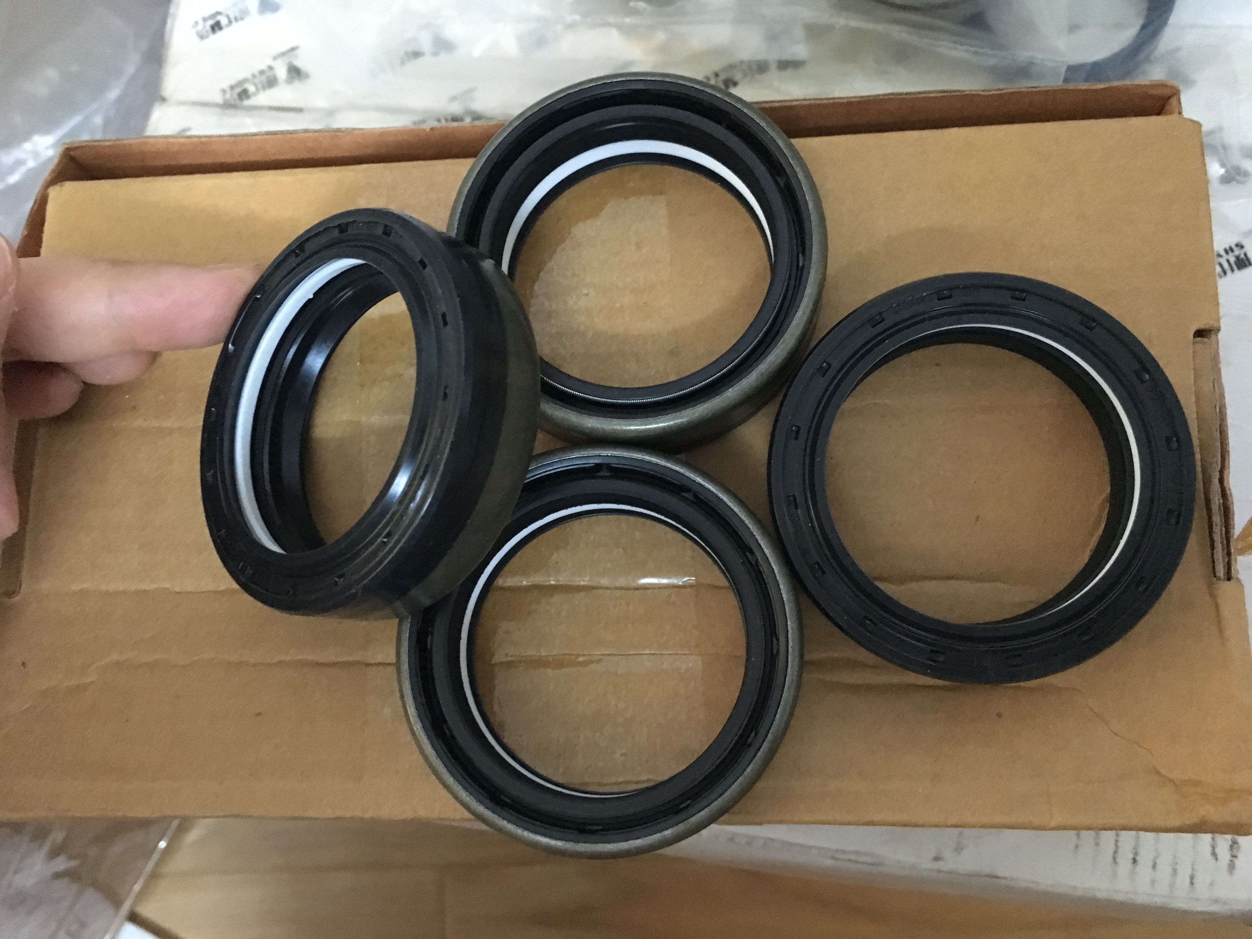 Oil Ring Sealing For Backhoe Loader Machine SP133725 641735
