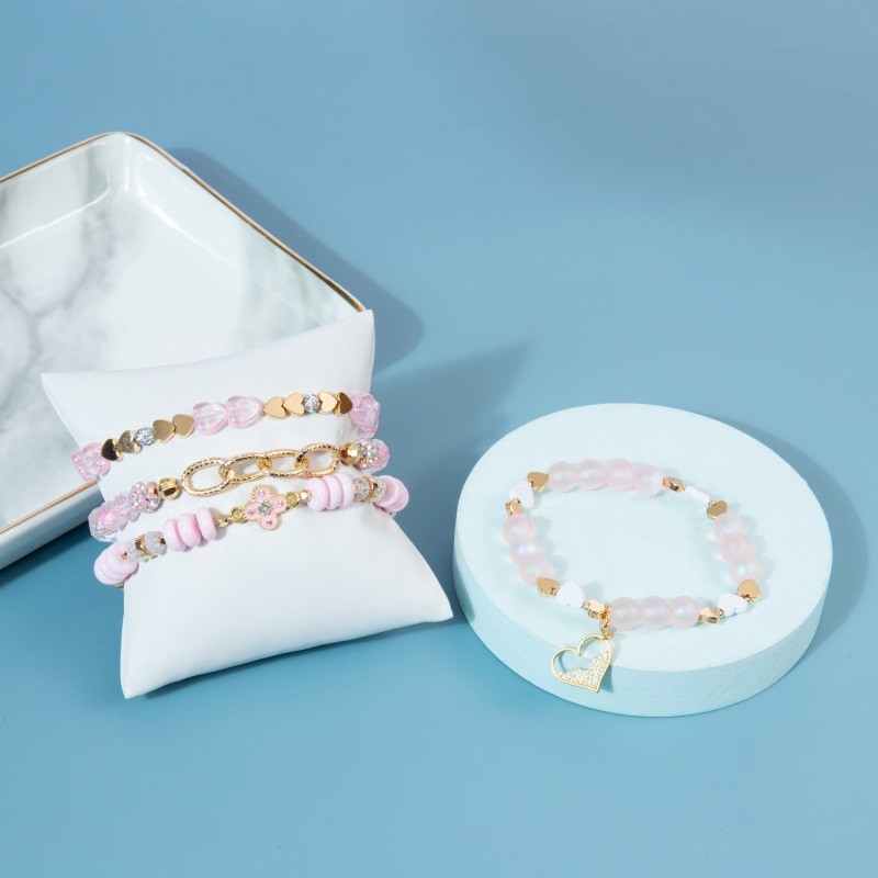 Pink Girl Elegant Dainty Beaded Bracelet Set With Gold Heart Pendant
