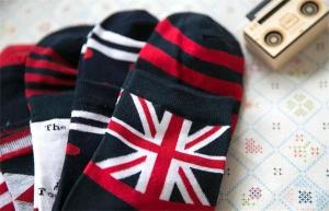 Wholesale Elegant UK national flag design eco-friendly durable cozy OEM thick wearing socks for men from china suppliers