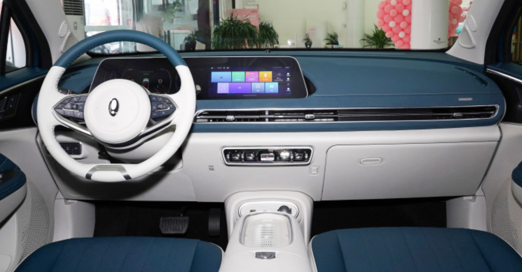 ORA Haomao 2023 401km standard range Haohua ternary lithium 5-door 5-seater hatchback