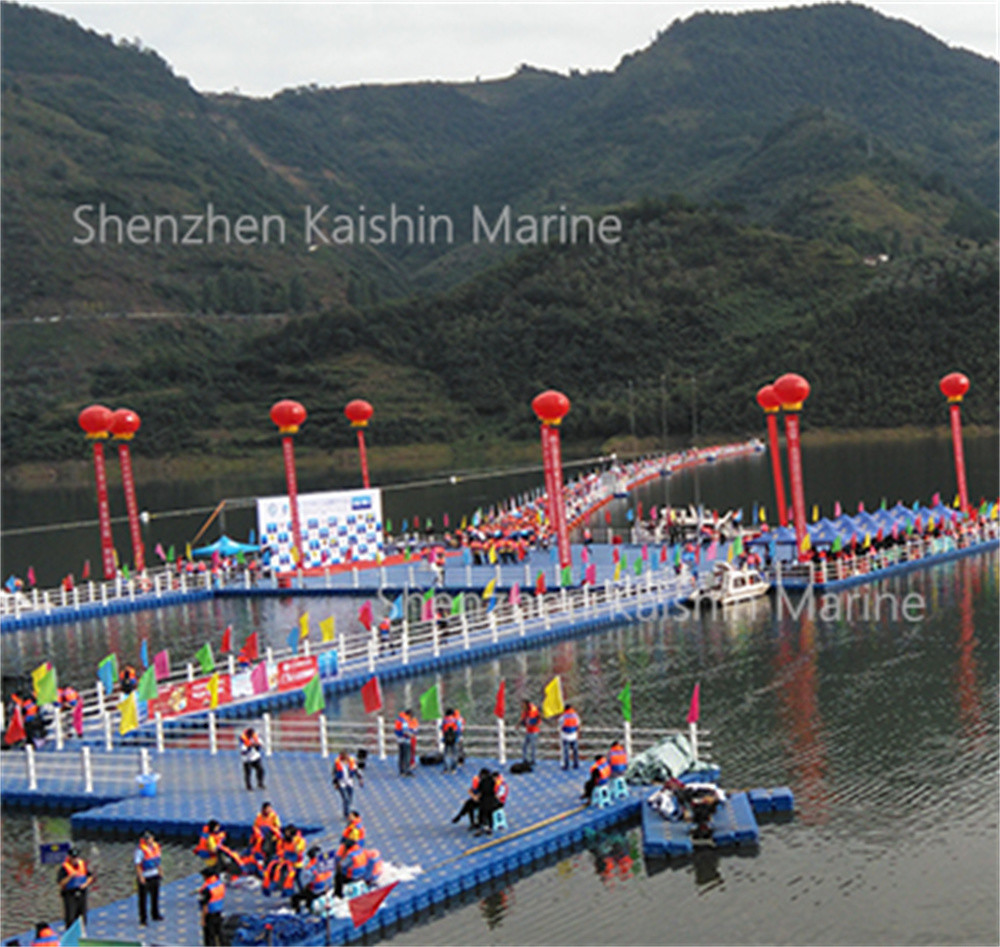 HDPE Material Marine Modular Floating Pontoon Dock Cube Floating Jet Ski Dock