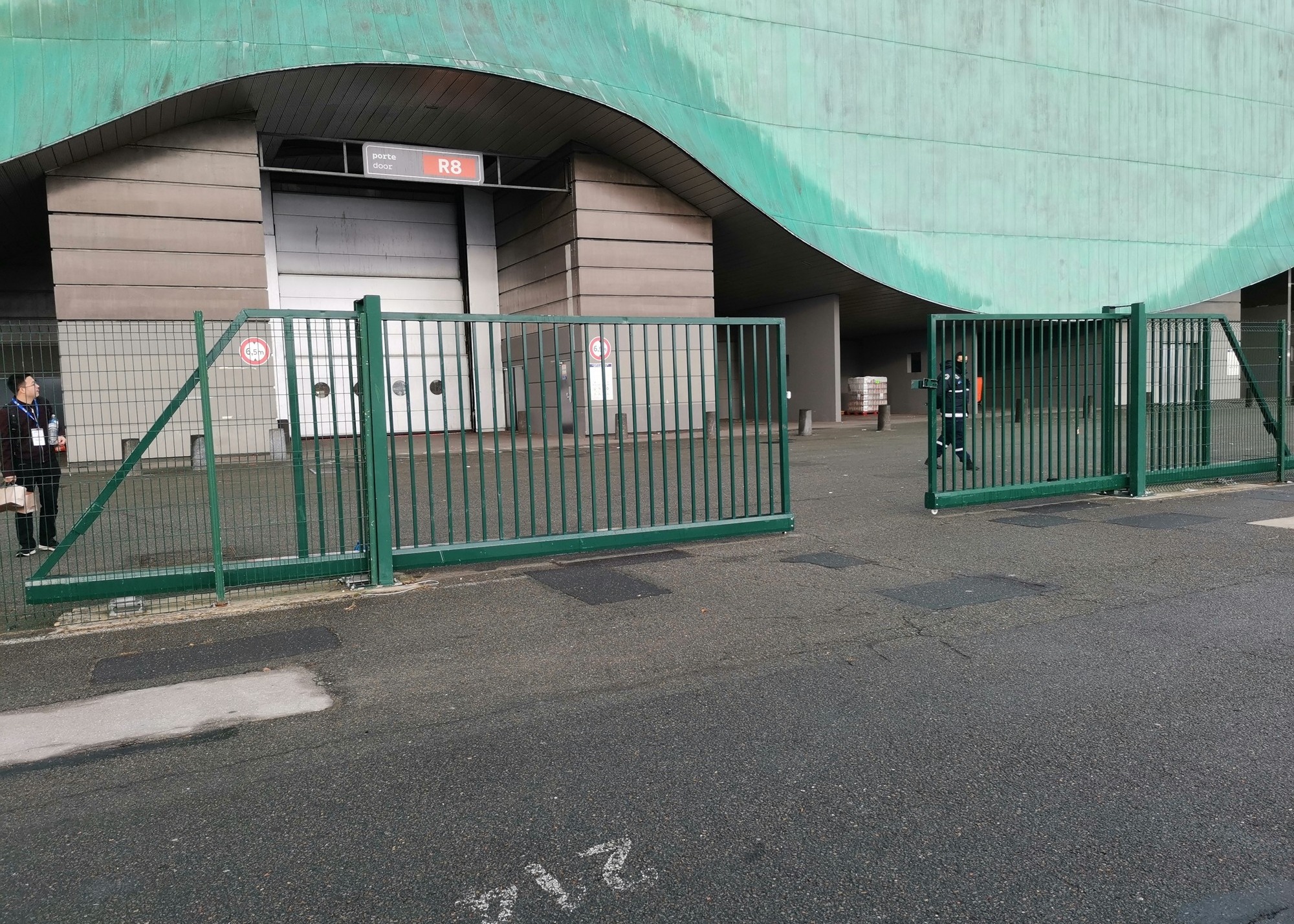 Green Garden Steel Fence Gates Hot Dipped Galvanized