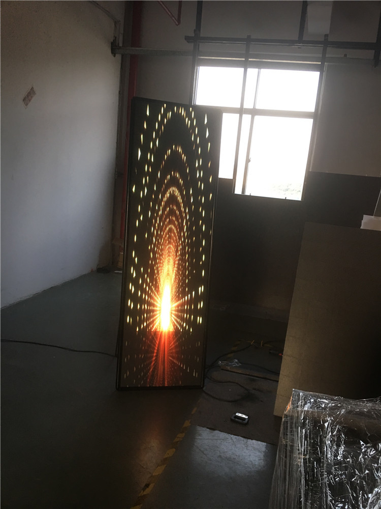 P2.5 Floor Standing Digital Display