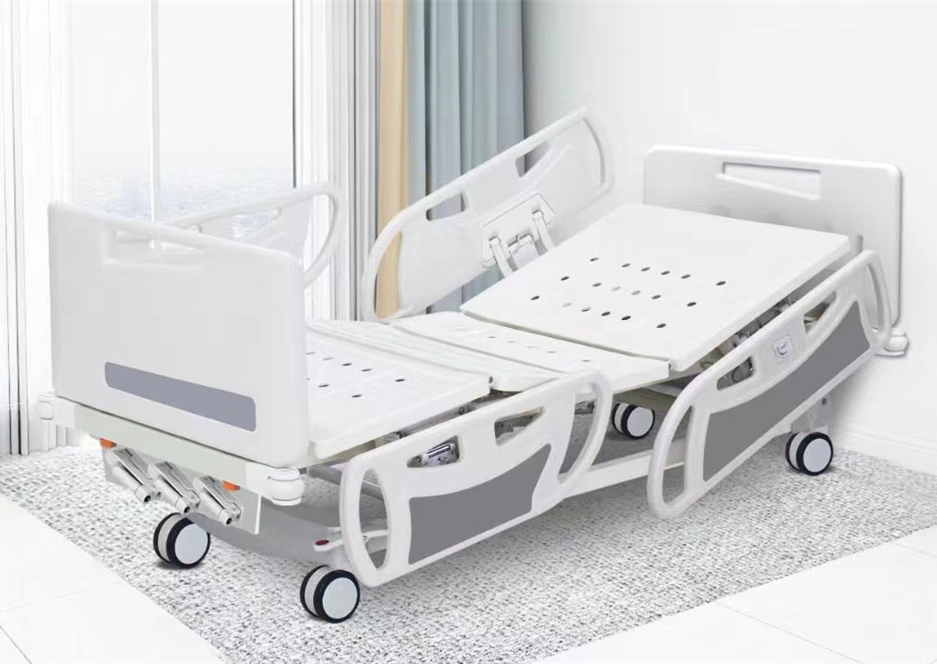 Cheap and Good Quality 3 function manual crank medical hospital bed for sale