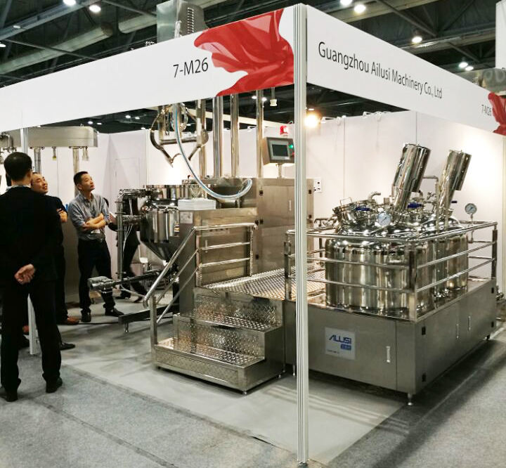 200L SUS 304/316L Cosmetic Factory Lotion Making Machine 3 Tank Structure