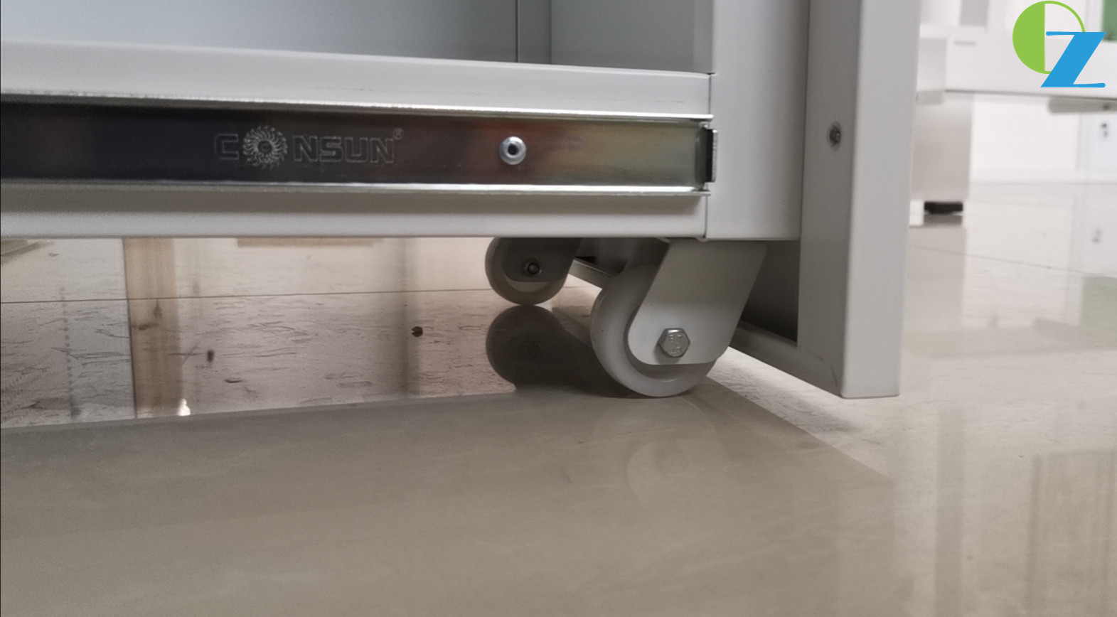 600mm Depth Steel Office Cabinet Side Interchangeable Panels