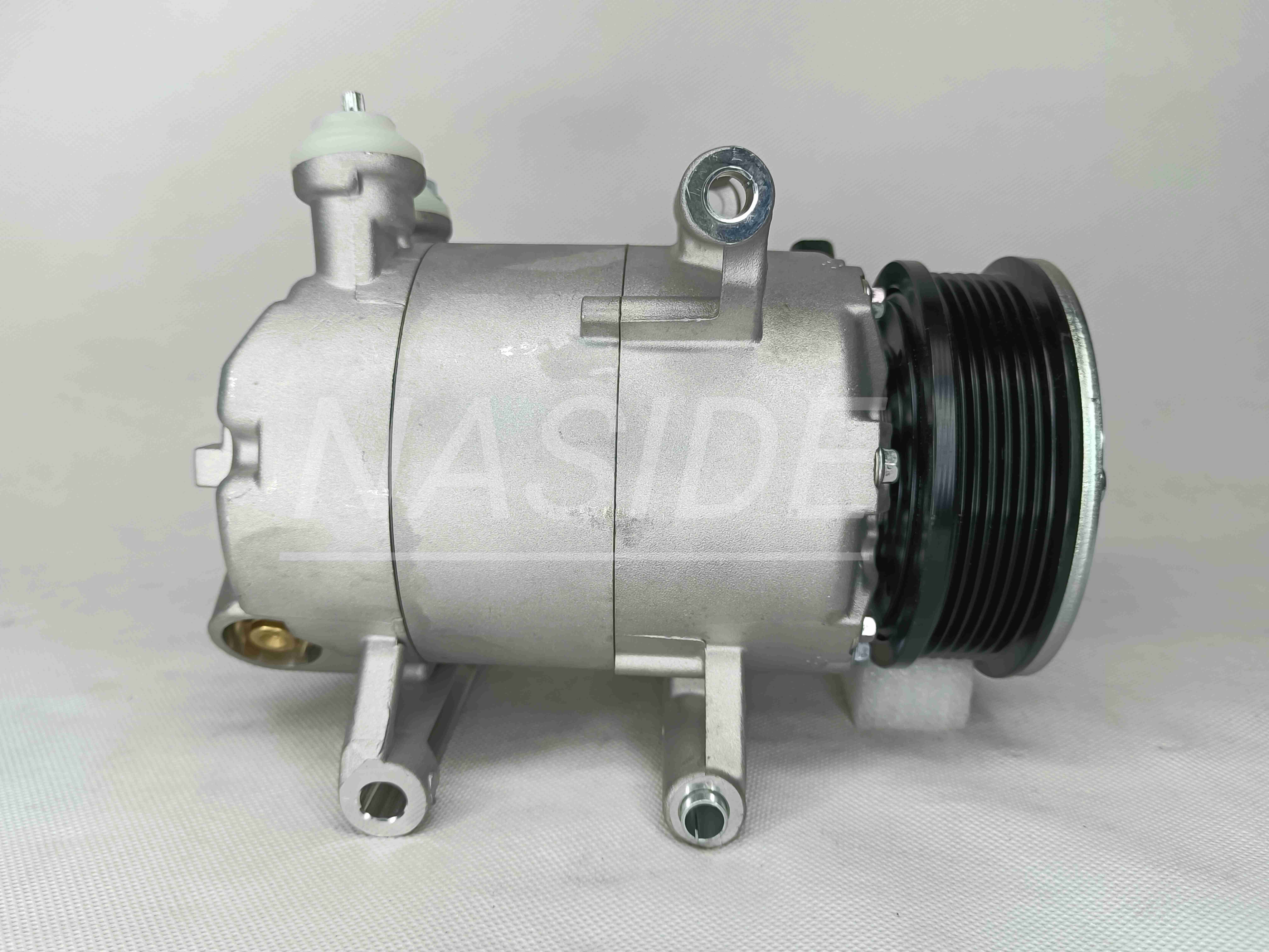 Auto AC Conditioning Compressor For Land Rover Freelander LR056301 DS78010