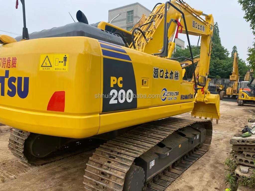 Komatsu Second hand hydraulic crawler excavator good quality Used digging machine Japan origin used komatsu pc200-8 excavator Komatsu Excavator