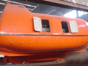 Wholesale IACS Approved 85 Persons Totally Enclosed Life Boat from china suppliers