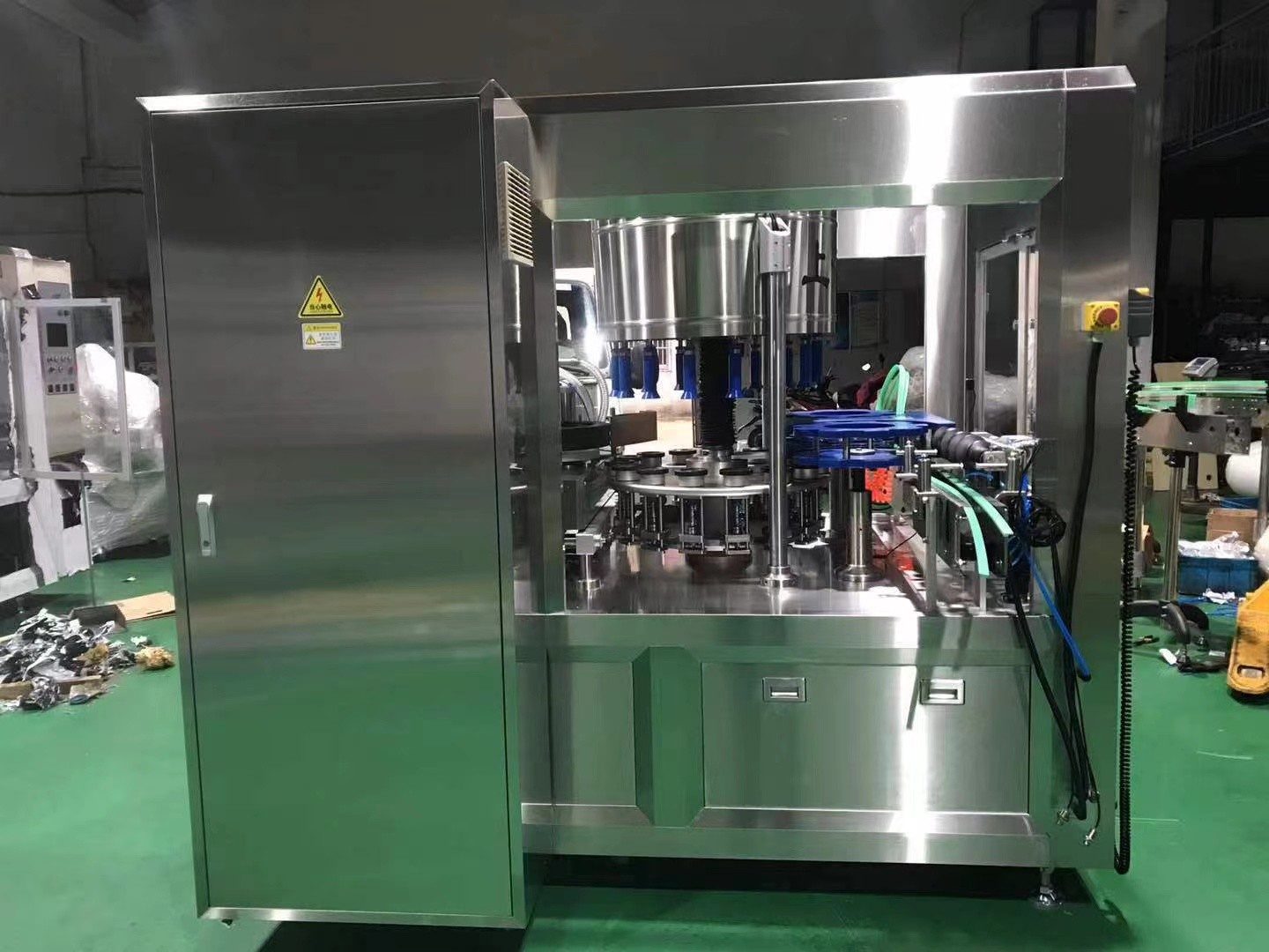Hot Melt Glue Opp Plastic Label Bottle Labeling Machine For Carbonated Drink