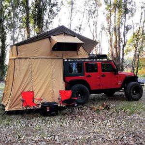 Wholesale Customized Truck Pop Up Roof Top Tent Streamlined Design For Family from china suppliers