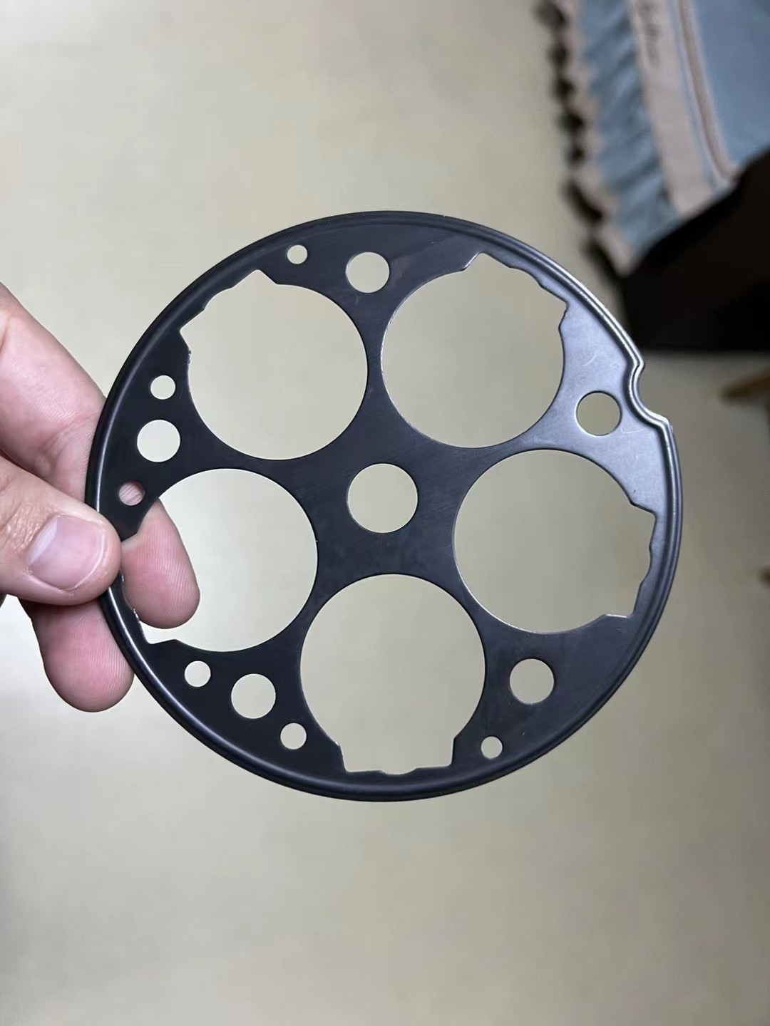High-Precision Bearing Gasket for Compressor Parts – Custom Stainless Steel & Copper Sealing Shims for HVAC, Refrigeration & Air Compressors