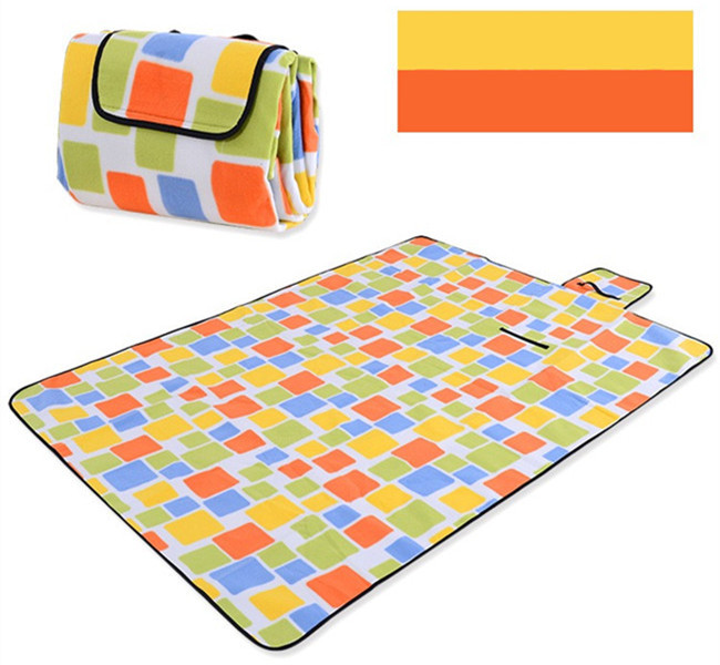 Flannelette Waterproof Folding Ripstop Picnic Blanket