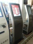 Hospital/Clinic/Pharmacy Floor Stand Wireless Queue System Token Number Machine