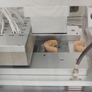 Clear Aligner Thermoforming Machine