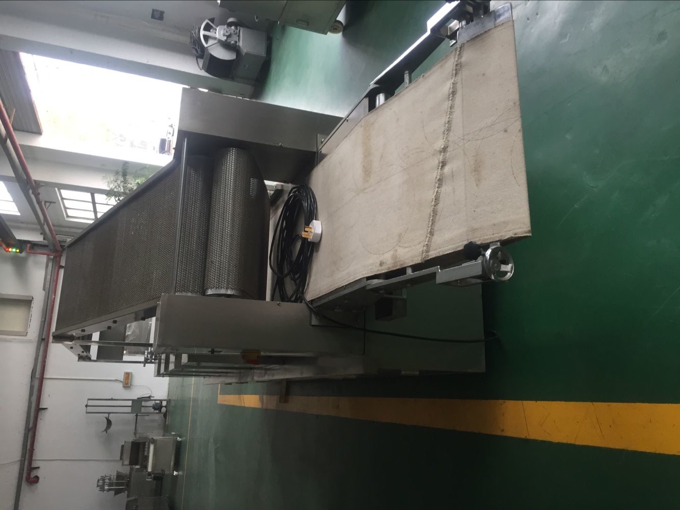 Sandwich Commercial Biscuit Making Machine Production Line Biscuit Equipment Machinery Capacity 50 - 1200Kg/H