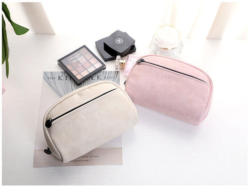 Break Resistant 20CM Length PU Cosmetic Bag For Women