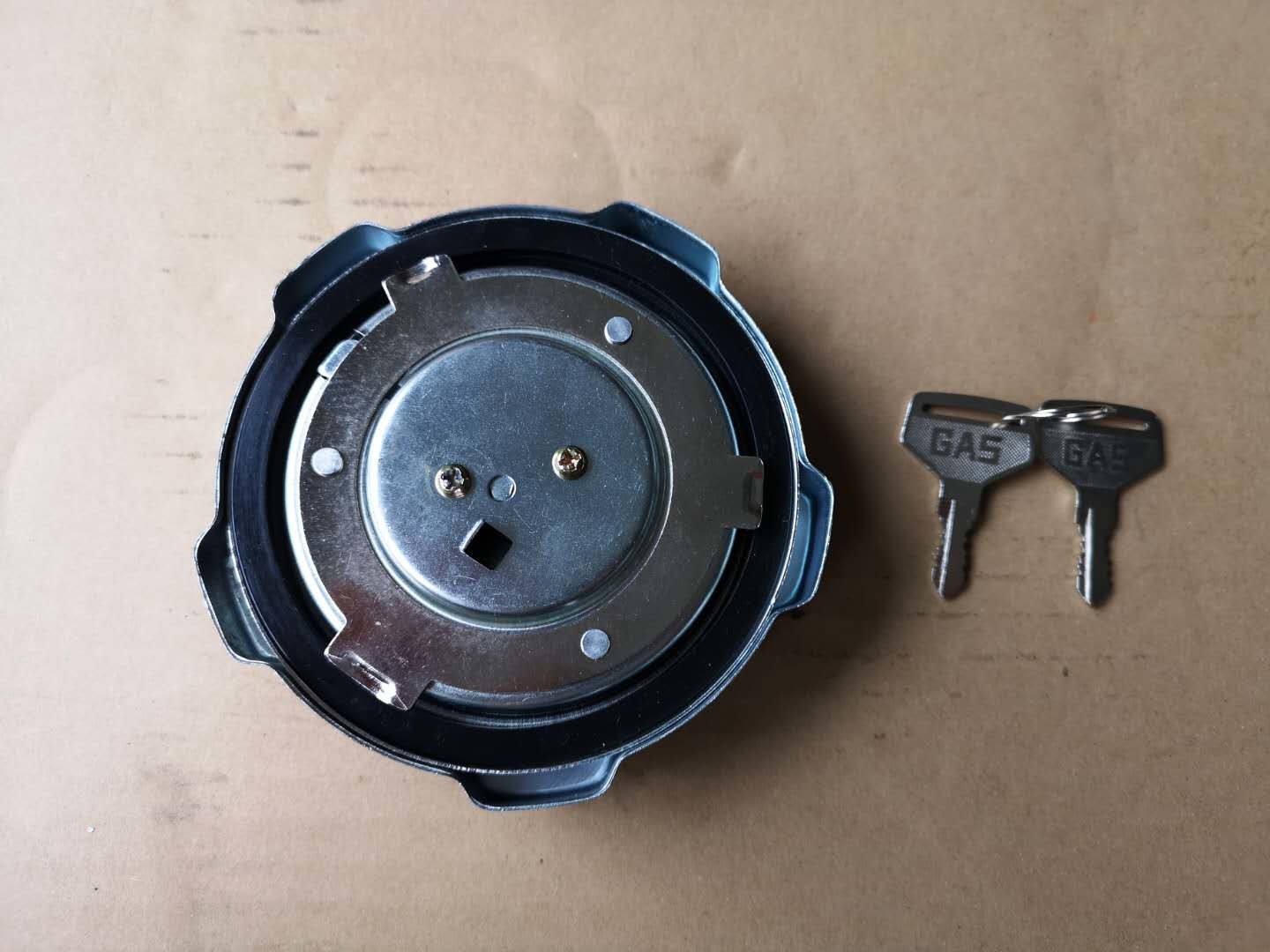 8981085950 ISUZU CXZ Parts Fuel Tank Cap With Lock / Key Round Pentagonal Glaze