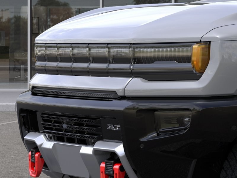 2024 GMC Hammer EV 2X with Insanely quick 60mph hits in 3.3s range of 381miles and 570 hp dual motor AWD