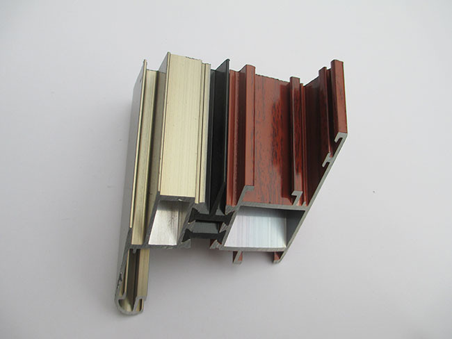 Champagne / Wood Color Window Frame Profile , Aluminium Window Profiles T5 State