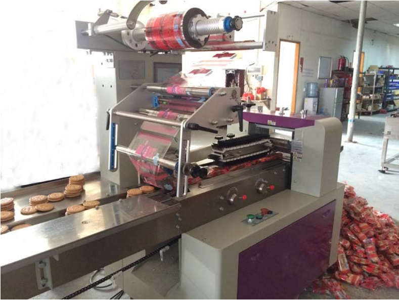 Mini 2+1 Lemon Cream Filling Cracker Making Machine TAIDA Servo Motor
