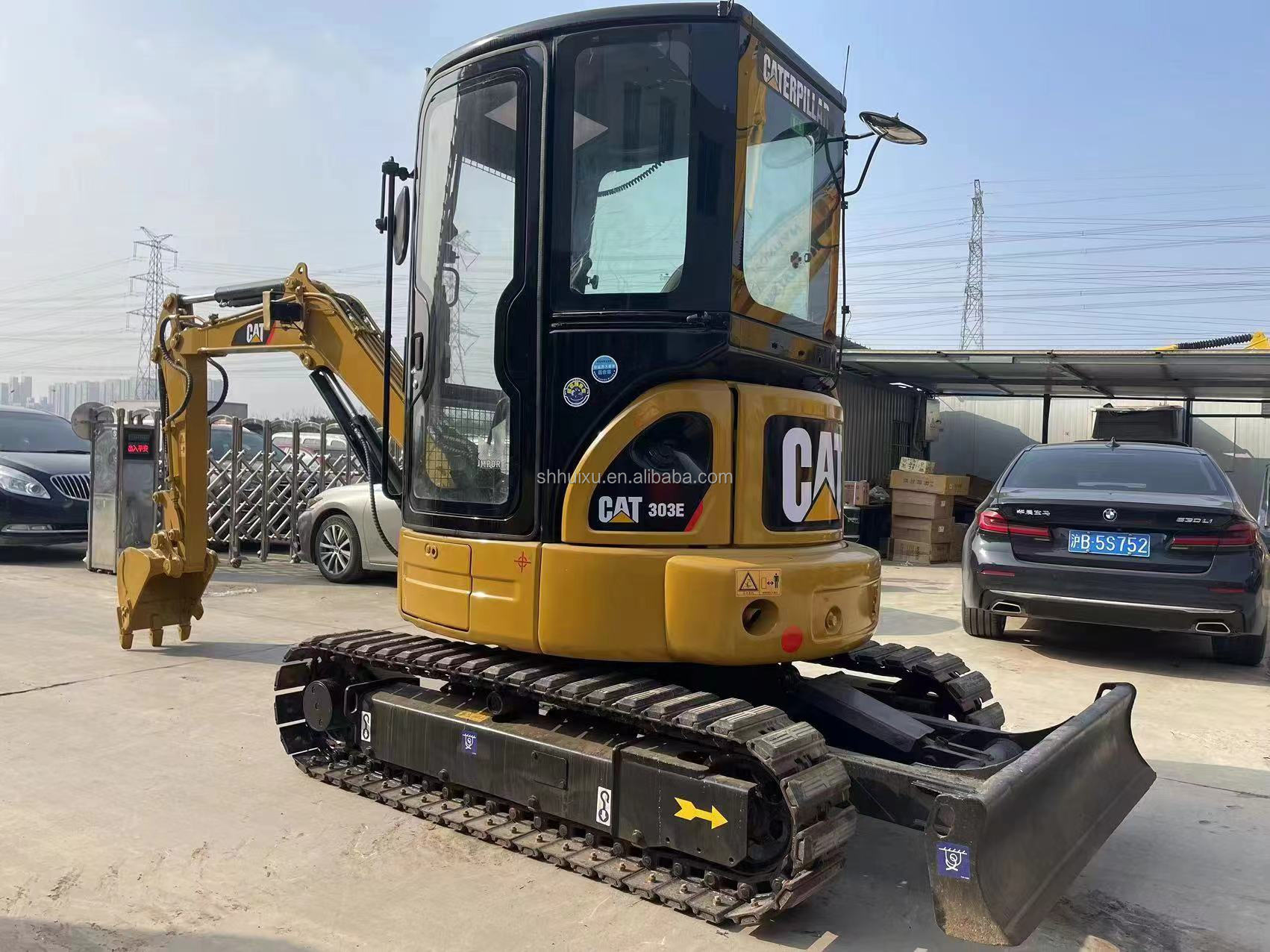 yellow color mini used excavator cat303e for sale